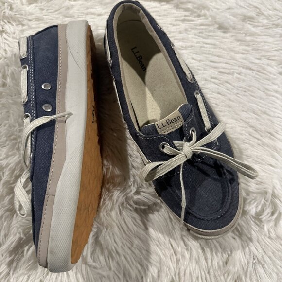 LL Bean womens 7.5 Medium comfort boat shoes blue tie preppy timeless - Picture 4 of 10